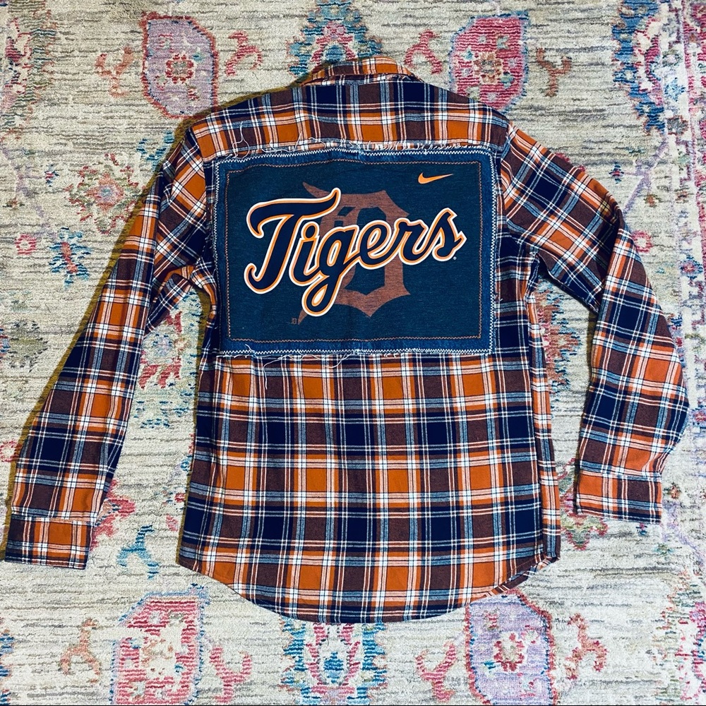 Tigers Flannel